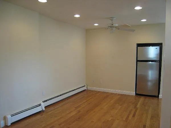 4 O St #2 — Photo 8