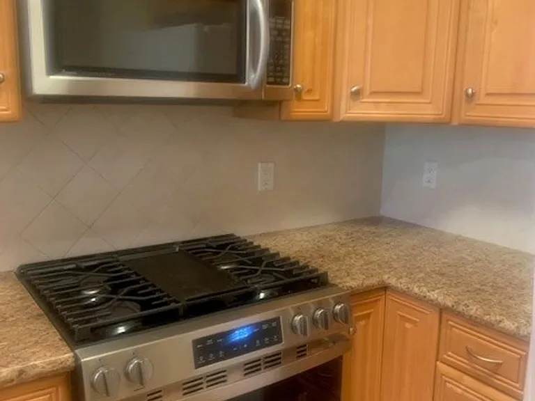 300 Laguna Honda Blvd — Photo 19