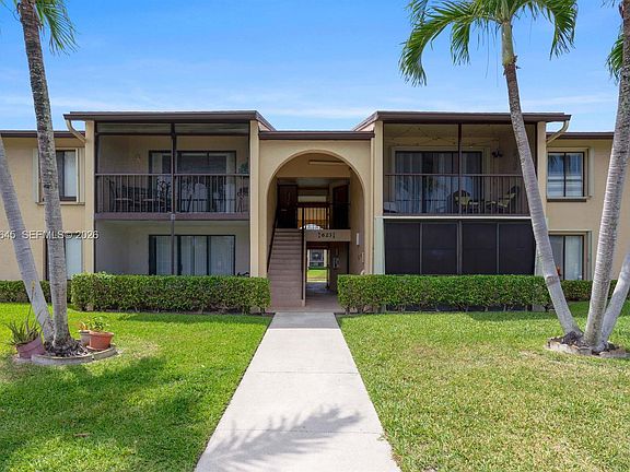 2nd image of 623 Sea Pine Way APT C1