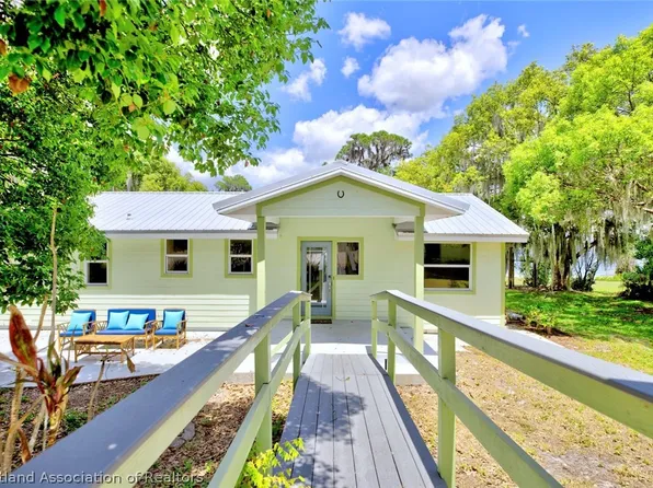 555 Lake Lotela Dr, Avon Park, FL 33825