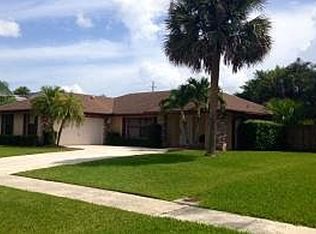 1858 Shower Tree Way, Wellington, FL 33414