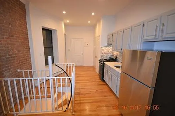Rented by ArdorNY | media 1