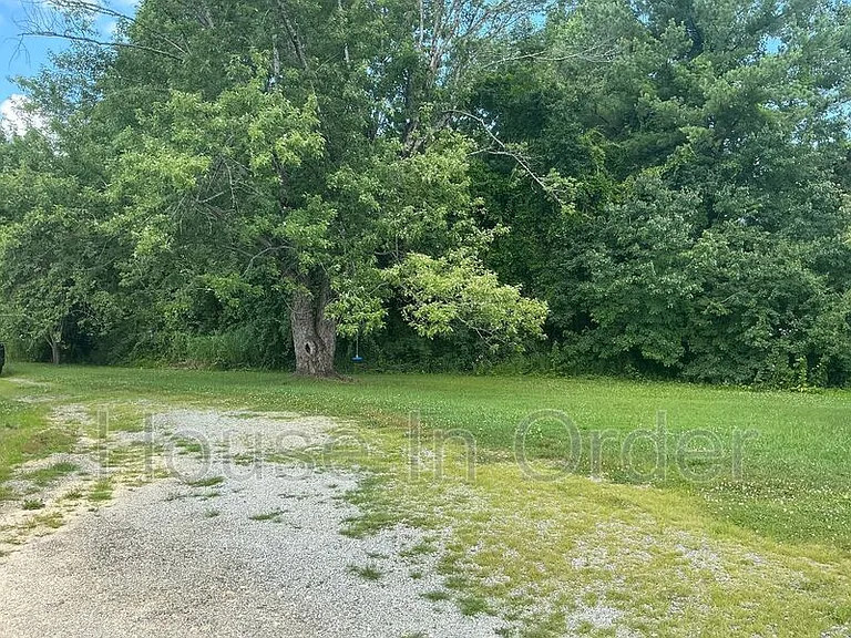 67 Madrid Ln — Photo 3