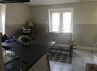 40 Cottage St APT 3, Franklin, MA 02038