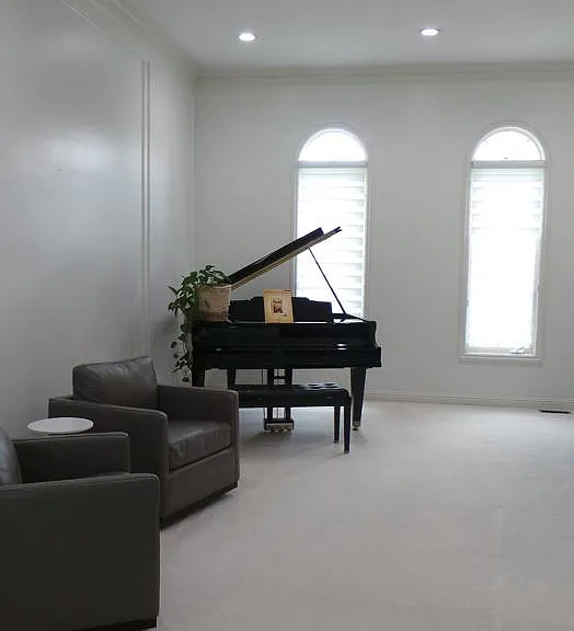 48514 Gladstone Rd — Photo 3