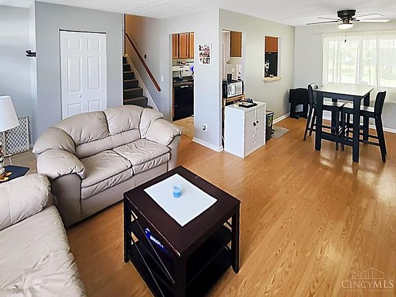 4th image of 18 Vernon Ct