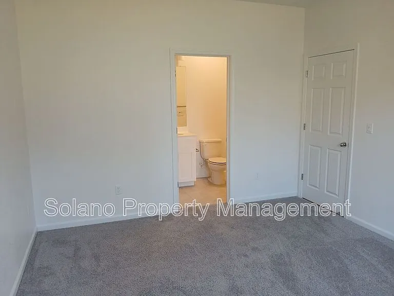 938 Fruit Stand Cir — Photo 27