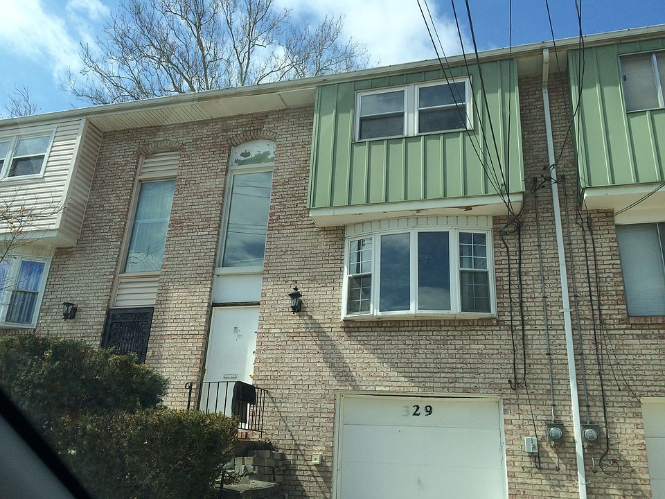 1st image of 329 N Saint Clair St
