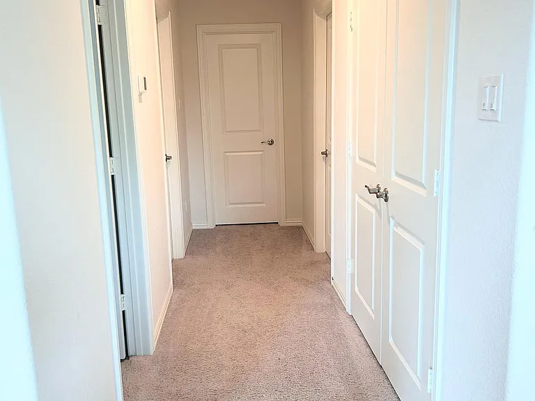 652 Cedar Springs Dr — Photo 18