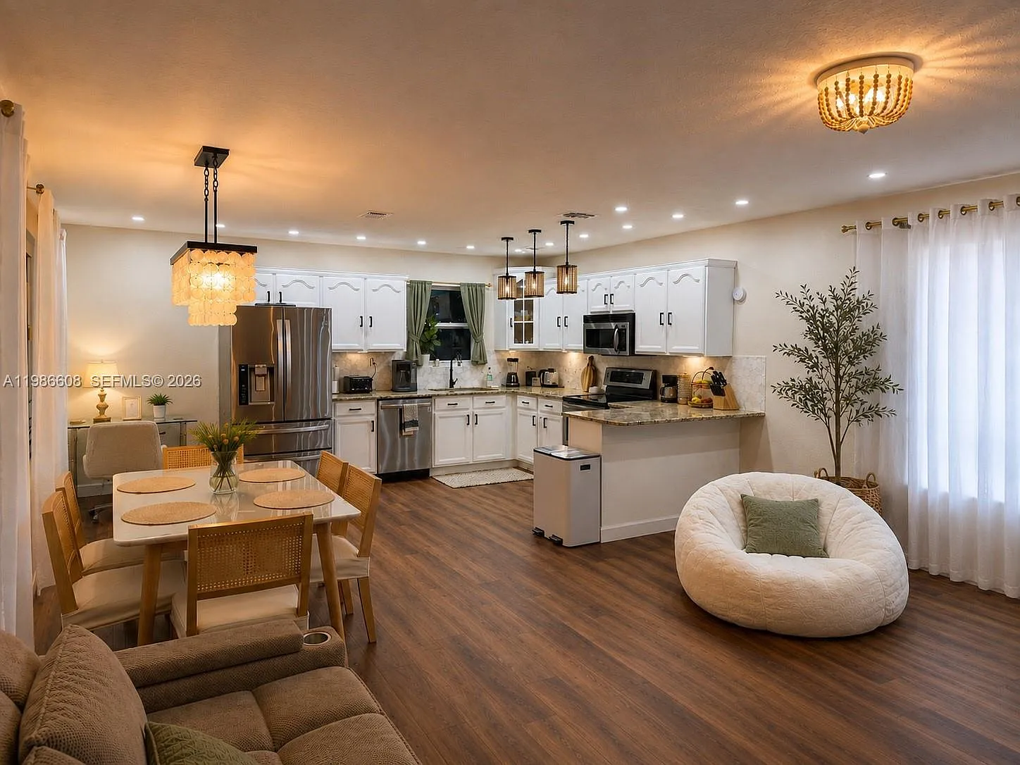 Hollywood Homesites High — Photo 3