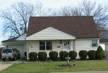 1st image of 1008 S Gladstone Ave