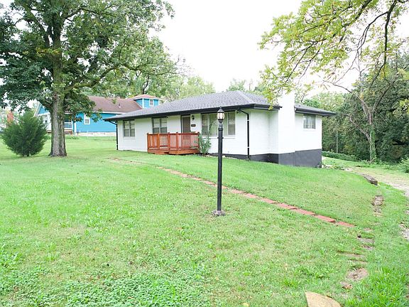 2nd image of 2136 S 49th St