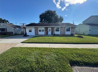 837 Matador Dr, Gretna, LA 70056