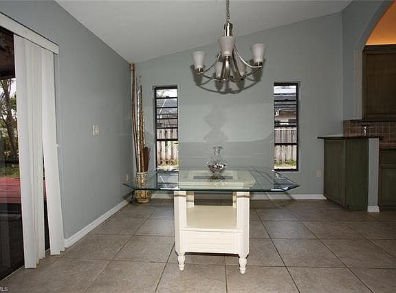 4th image of 27046 Belle Rio Dr