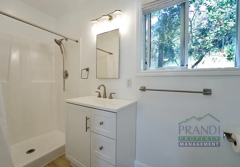 137 Maestro Rd — Photo 15