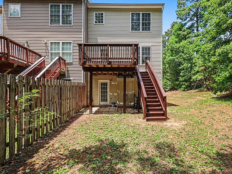 23043 Triple Crown Dr — Photo 20