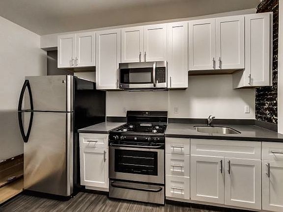 4th image of 250 Joice St