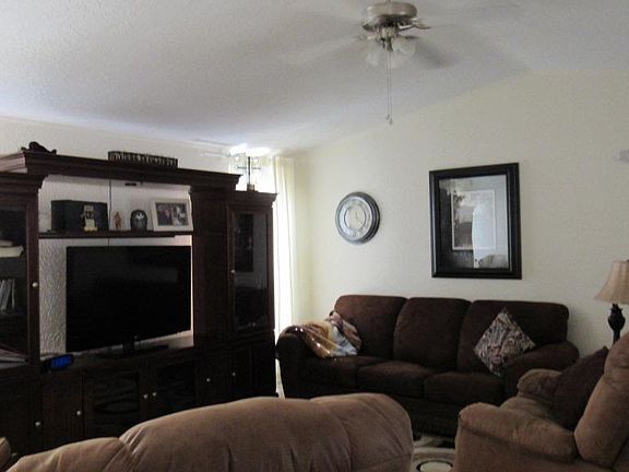3rd image of 3486 Hideaway Ln