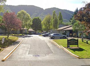 1465 NE 10th St #8364, Grants Pass, OR 97526