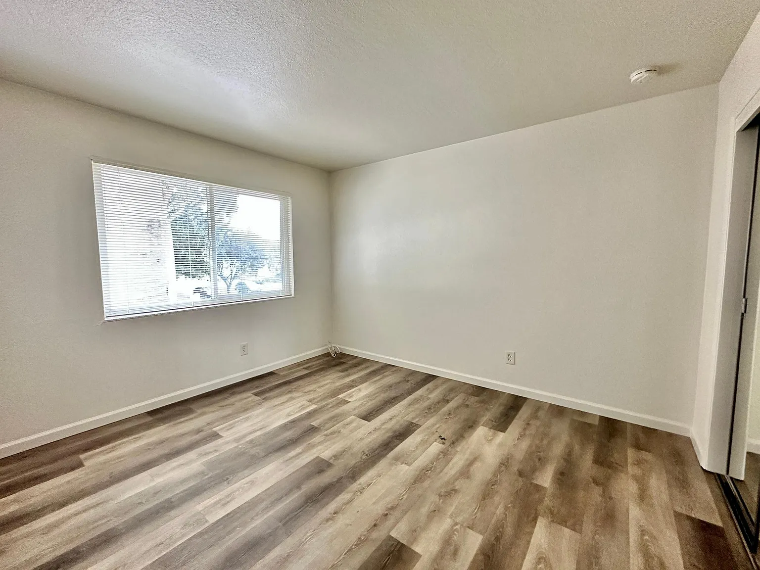 2 bed, 815 sqft, $2,875 — Photo 4