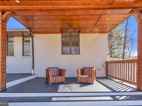 4th image of 14933 Wellwood Rd