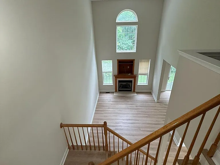 47 Ross Way — Photo 11