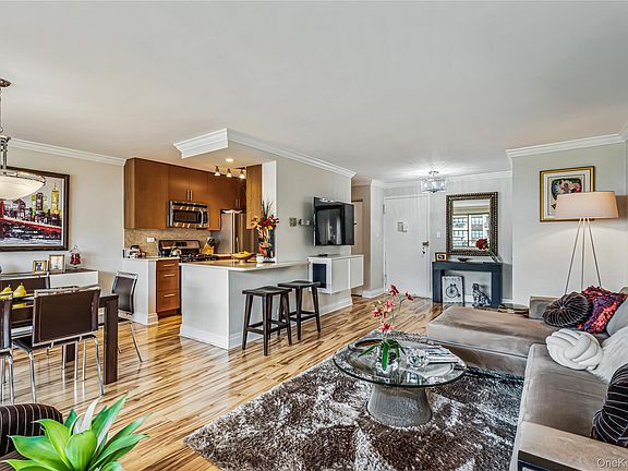 3rd image of 18-15 215 Street #14 G