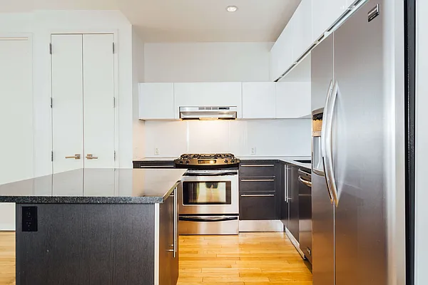 Rented by Nooklyn NYC LLC | media 103