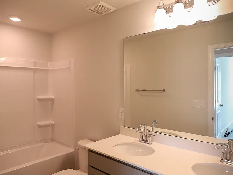 Bathroom 2 shower tub and double vanity