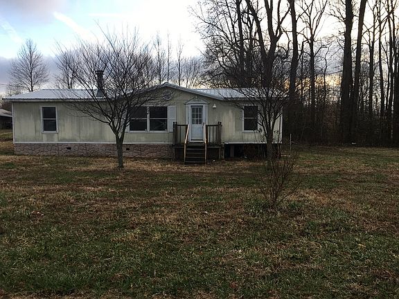 3rd image of 160 Carmel Ln
