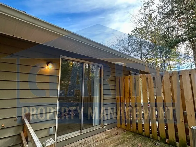 3001 Adkisson Dr NW — Photo 3