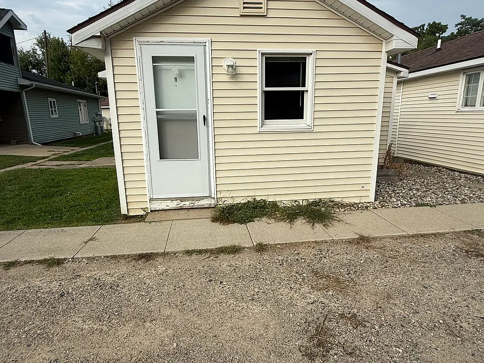 1445 S M 52 #1