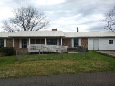 421 Clark Mountain Rd E, Bessemer, AL, 35023