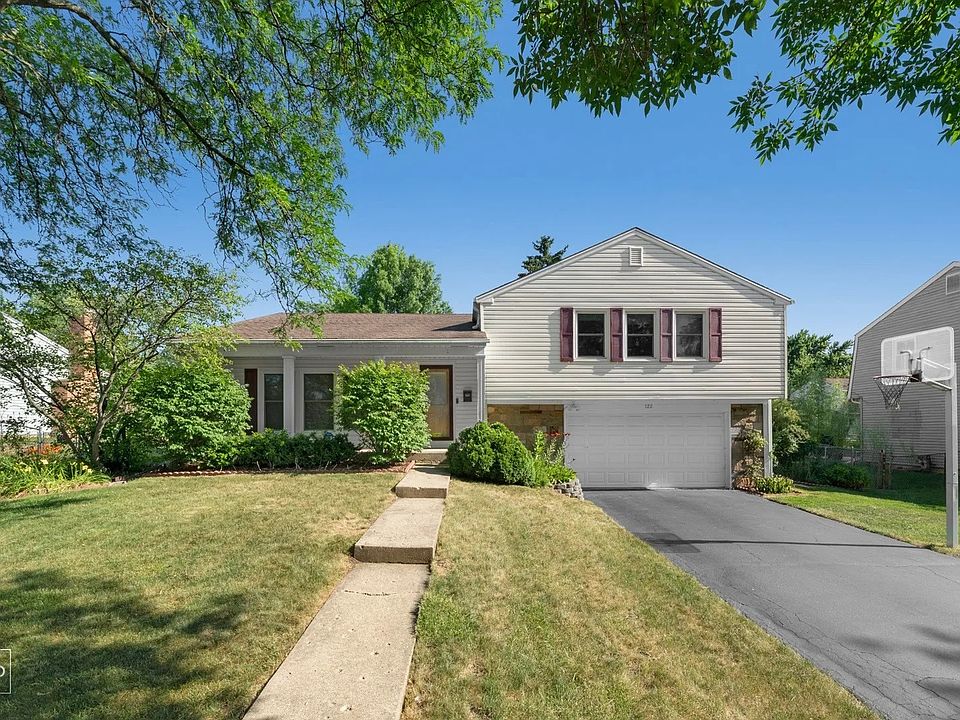 1st image of 122 Emerson Dr