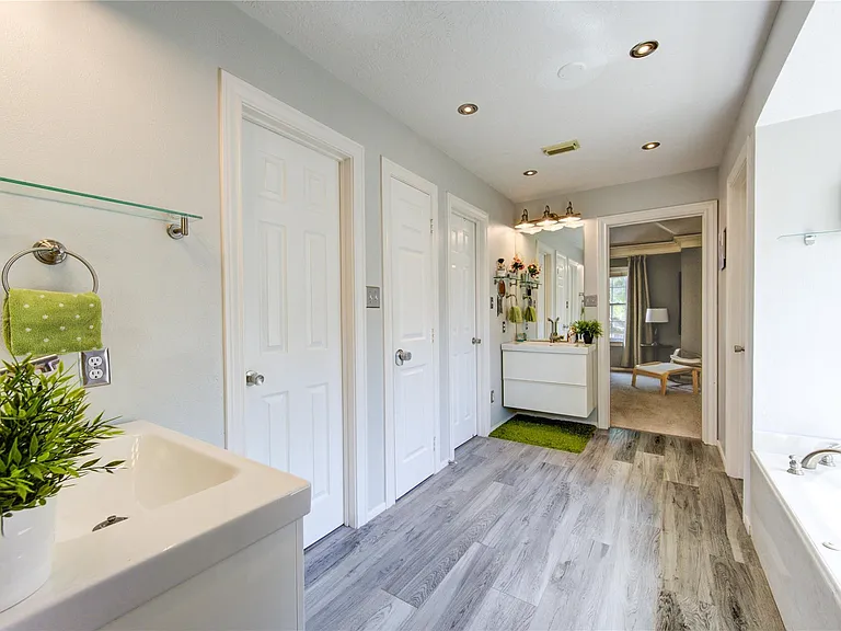 5222 Summer Snow Dr — Photo 17