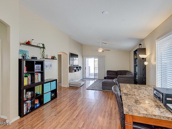 4th image of 4120 E Tanglewood Dr