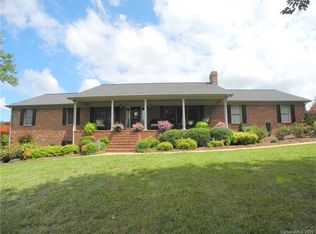 3381 Elaine Ave, Lincolnton, NC 28092