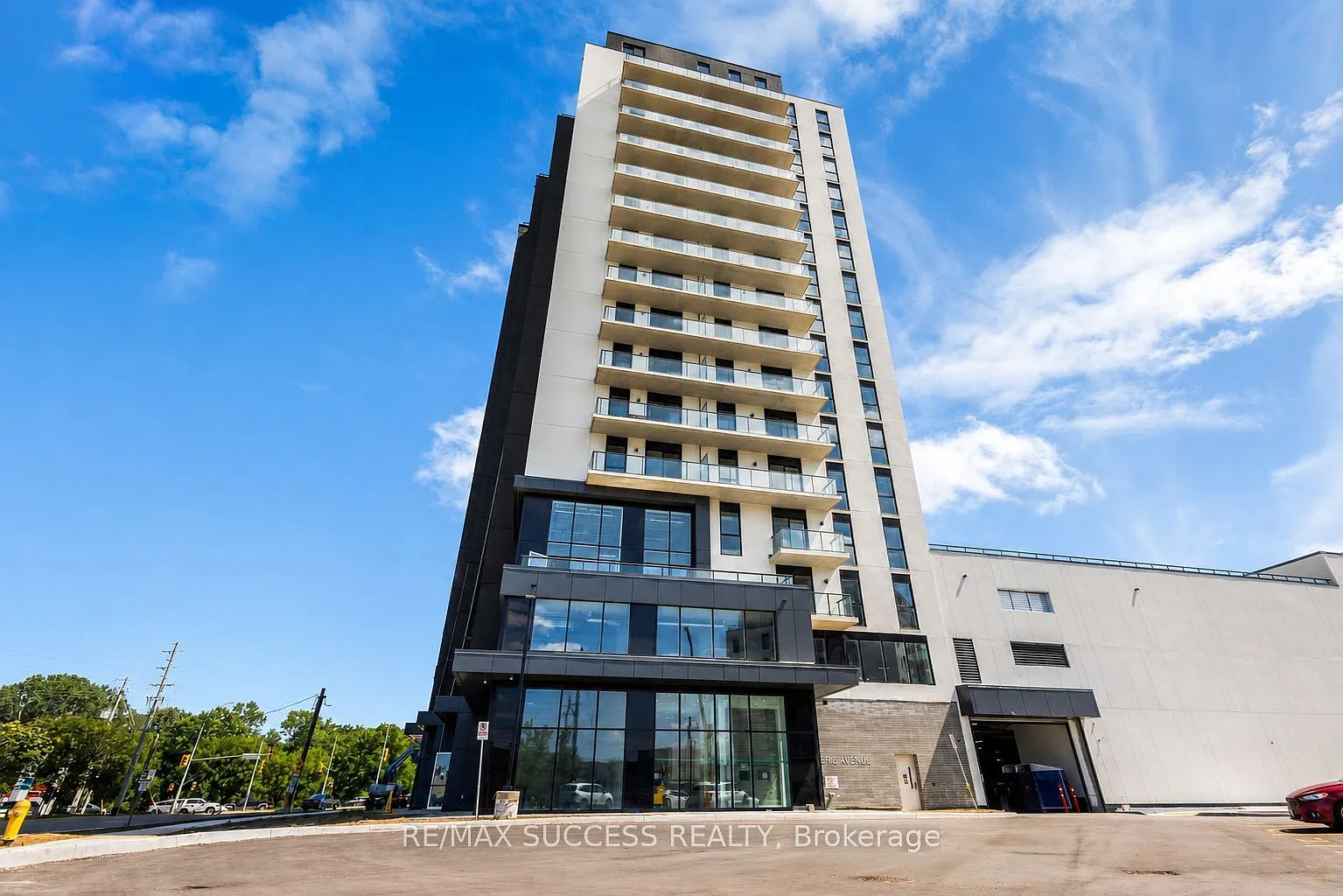 2 bed, $1,650 — Photo 1