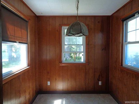 5th image of 3720 W View Ave