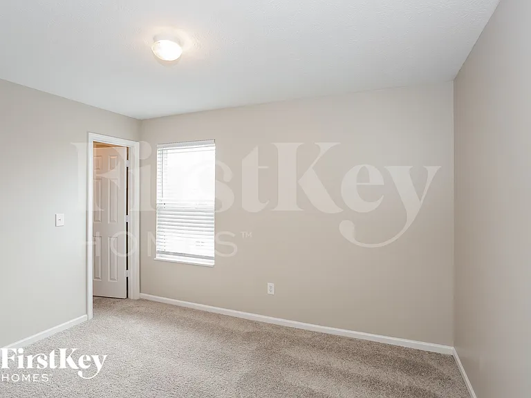 10949 Gresham Pl — Photo 15