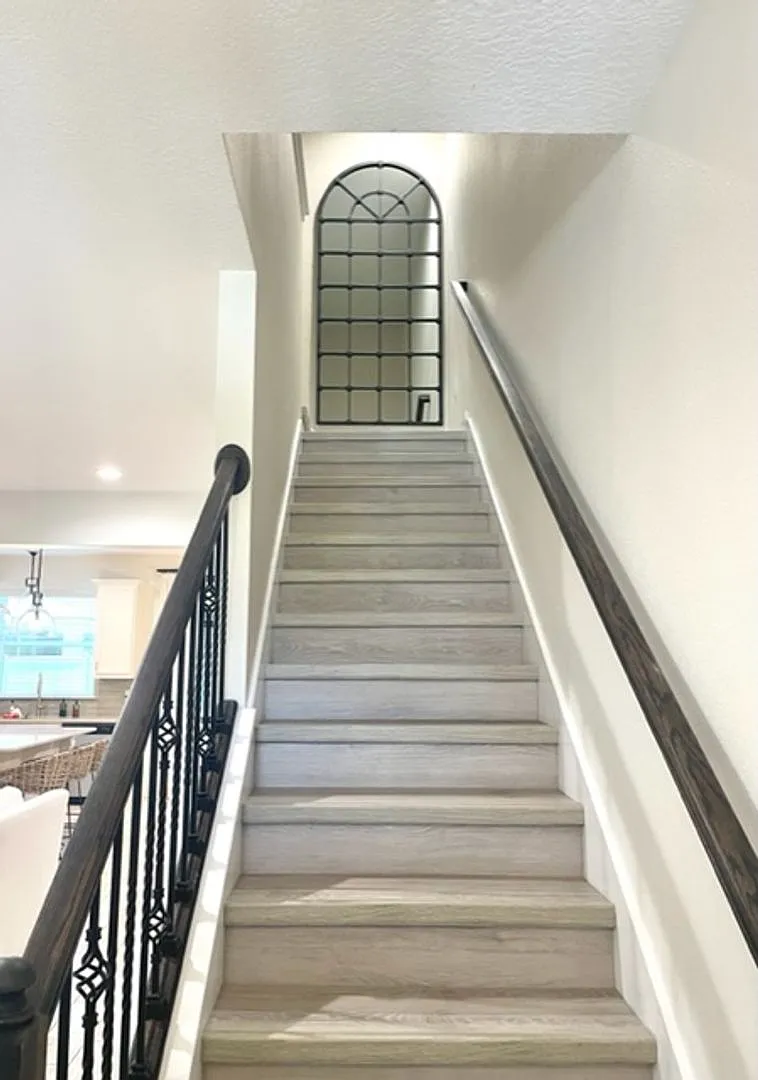 3/2.5 Furnished Option- No Deposit For Qualified Applicants! Short Term Available! — Photo 3