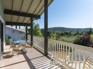 3031 Knollwood Dr, Cameron Park, CA 95682