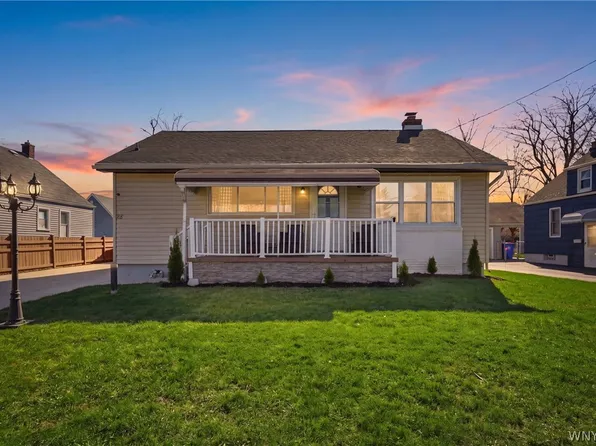 28 Covington Dr, Buffalo, NY 14220