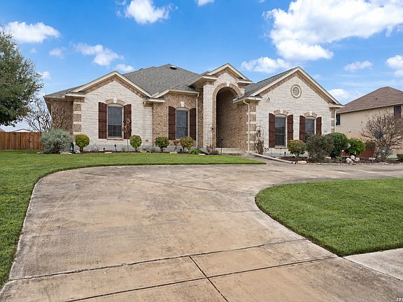 2nd image of 6963 Hallie Heights