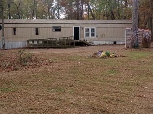 667 Lakewood Dr, Beechgrove, TN 37018