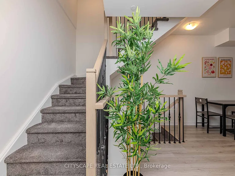 871 Sheppard Ave W #46 — Photo 20