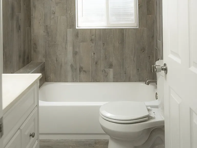Basement full bath