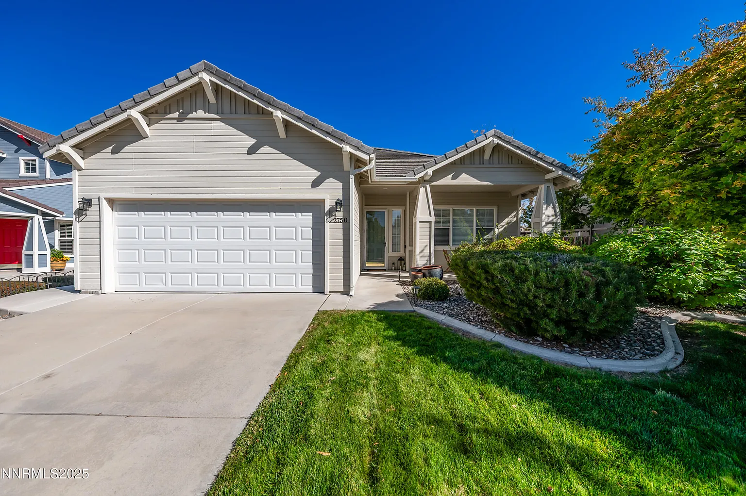 2750 Arrowsmith Dr photo 1