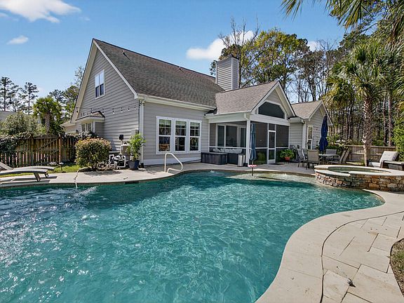4th image of 1230 River Walk Ct