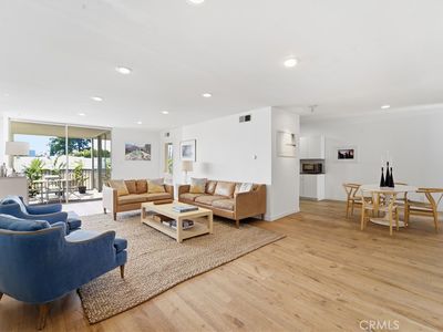 1550 N Laurel Ave APT 201, Los Angeles, CA, 90046